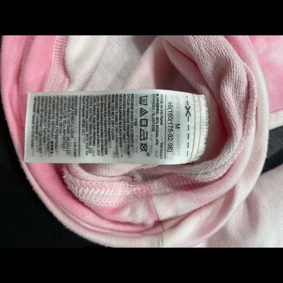 Love by Gap pink and white tie-dye lounge shirt - Picture 2 of 4